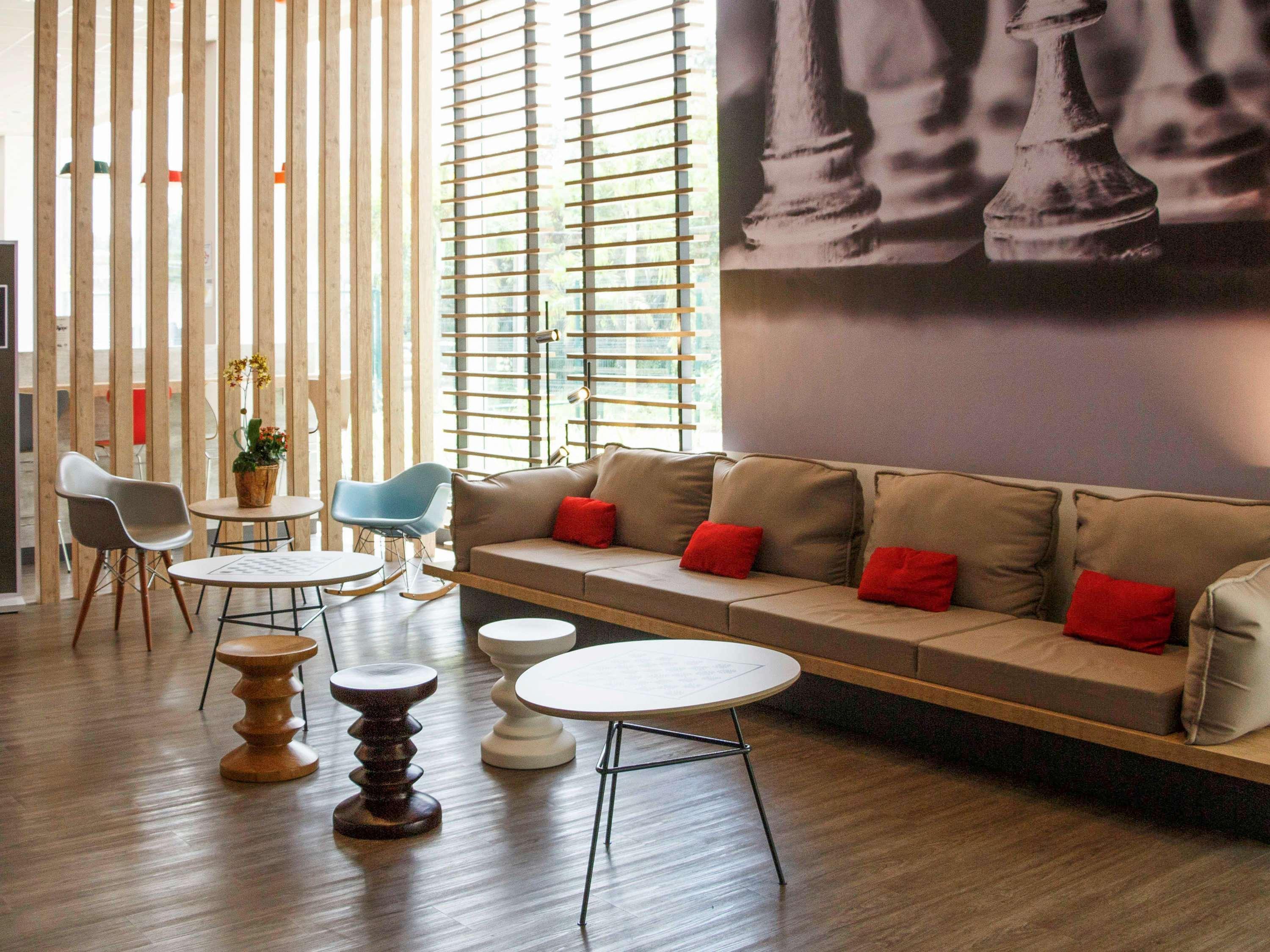 Ibis Hotel 3*